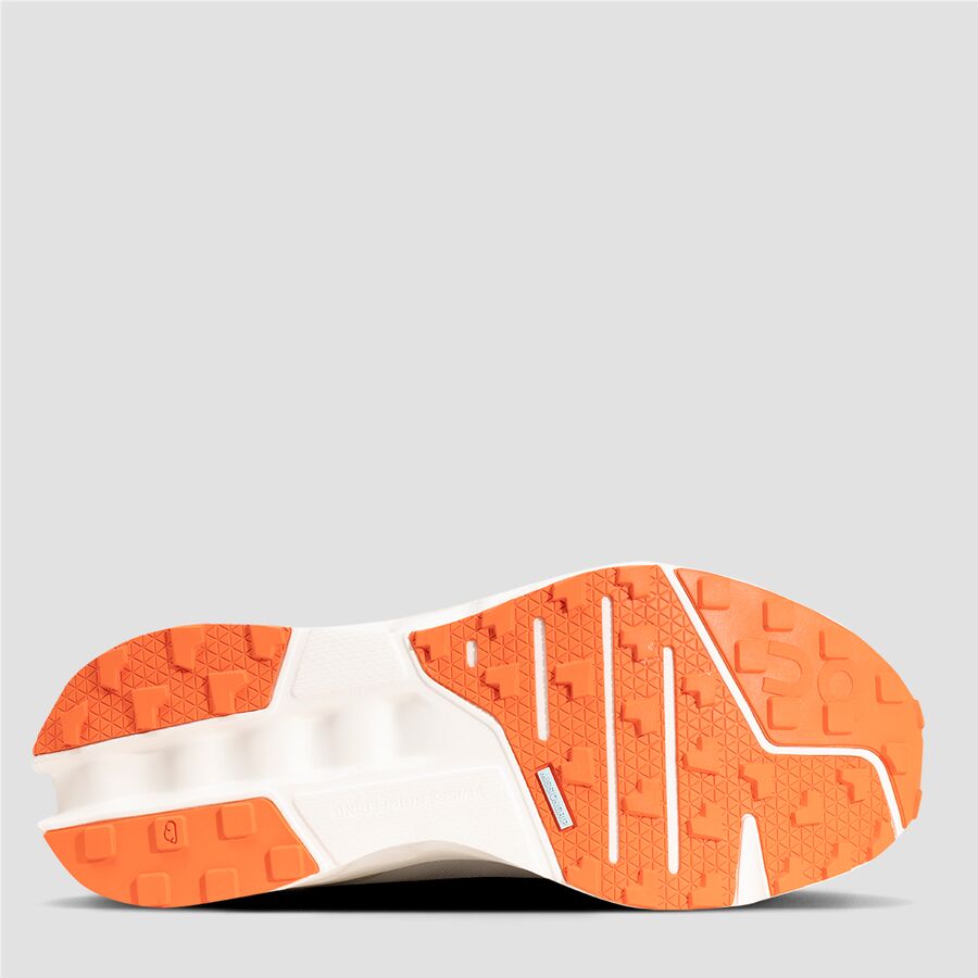 Backcountry On Running Cloudsurfer Trail Shoe - Men's Fossil/Ivory