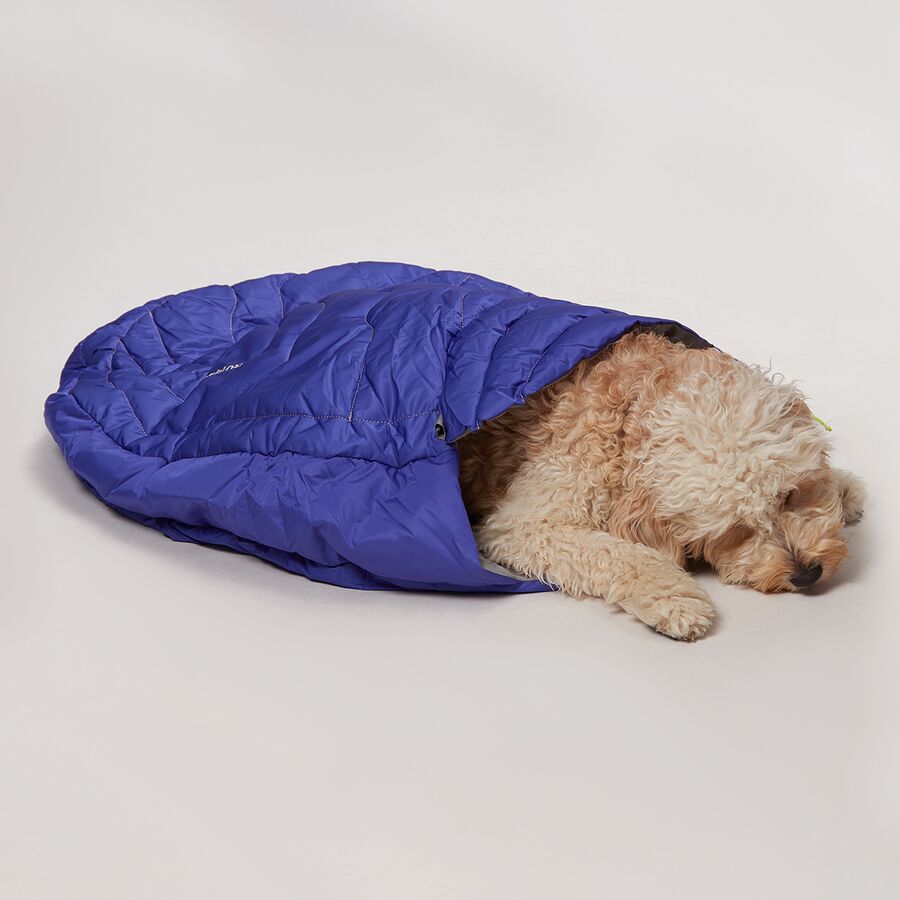 Backcountry Ruffwear Highlands Dog Sleeping Bag Huckleberry Blue