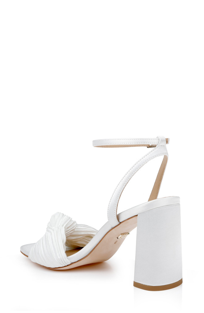 Badgley Mischka Dafne Open Toe Block Heel Sandals