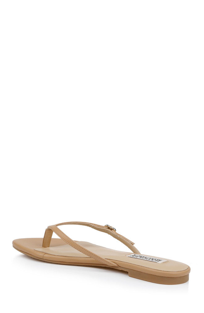 Badgley Mischka Dynah Leather Thong Sandals