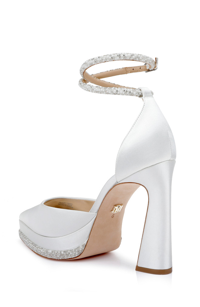 Badgley Mischka Eliana Pointed Platforms