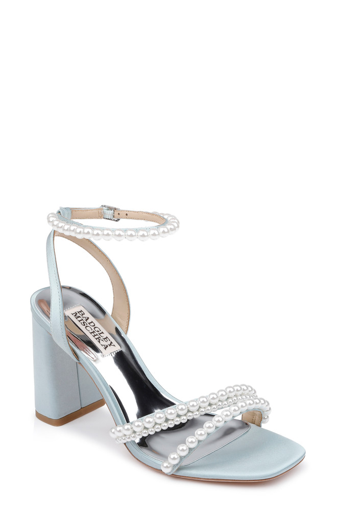 badgley mischka Feisty Pearl Block Heel