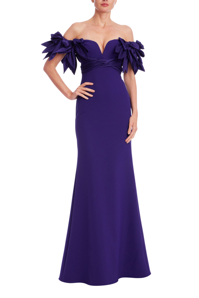 badgley mischka Sweetheart Neck Off Shoulder Gown