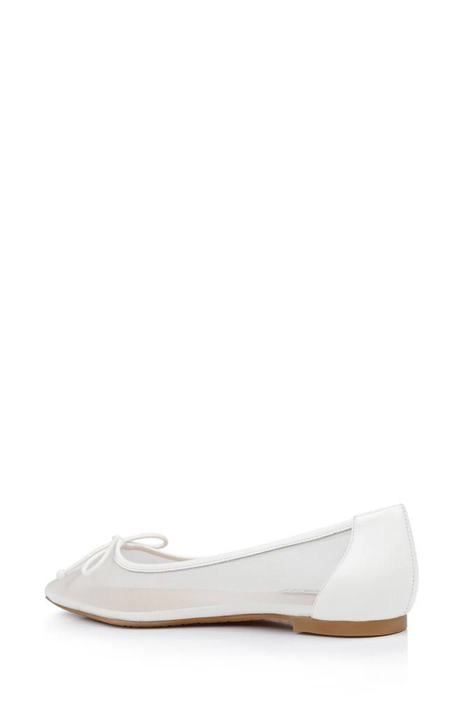 Badgley Mischka Cam Pointed Toe Leather Flats With Bow