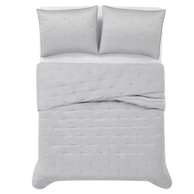 badgley mischka Tufted Matte Satin Full/Queen 3 Piece Quilt Set