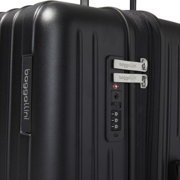 Baggallini 26" 4 Wheel Large Hardshell Luggage