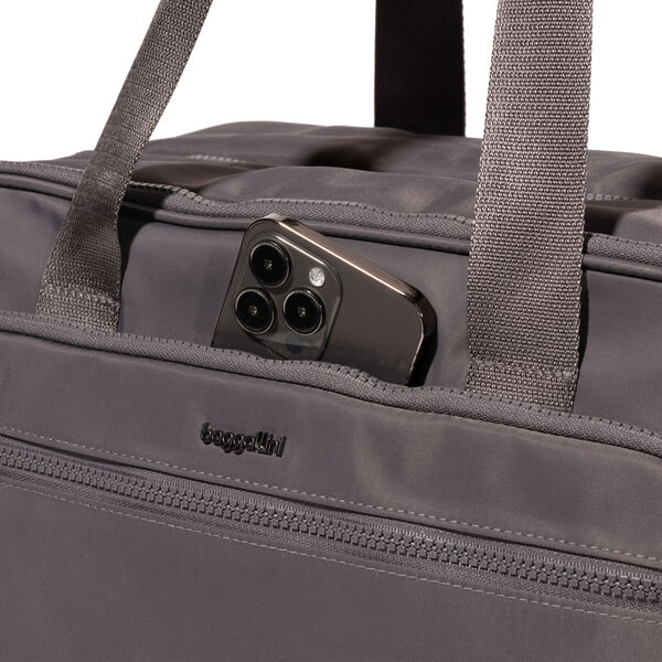 Baggallini Getaway Split Case Duffel