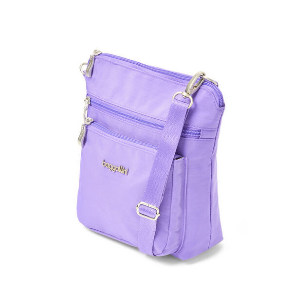 baggallini Modern Pocket Crossbody