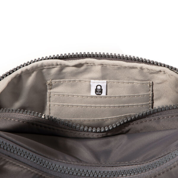 Baggallini Savannah Crossbody