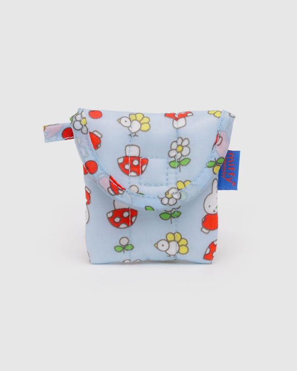 baggu Puffy Earbuds Case