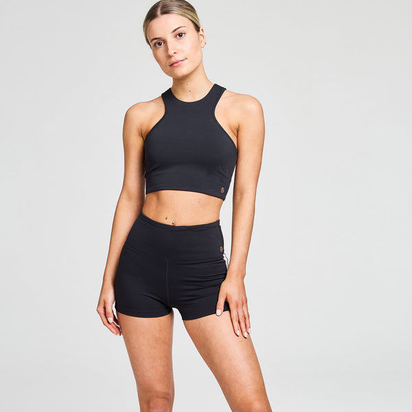 Bahé Yoga ATTUNE RACER BACK SHORT TOP BLACK/COCONUT
