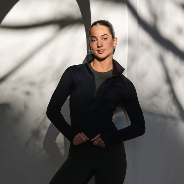 Bahé Yoga ATTUNE SEAMED ZIP THROUGH JACKET BLACK