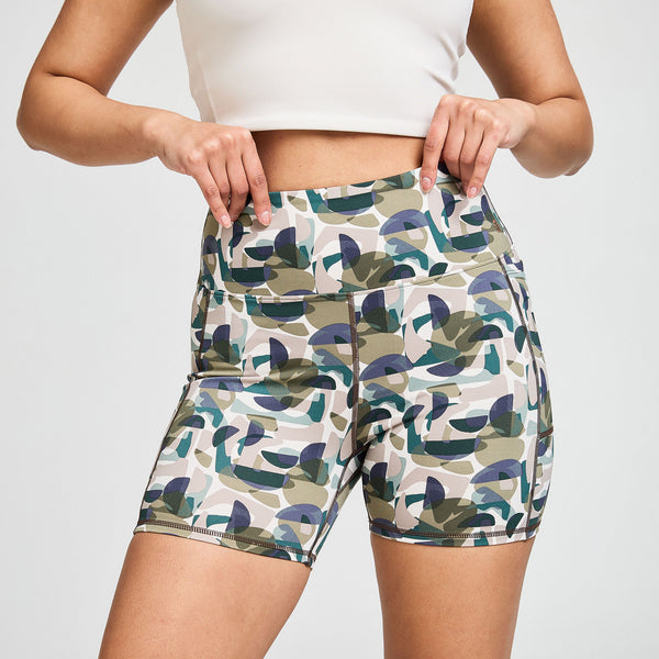 Bahé Yoga DINAMICA HIGH-RISE SHORTS 5" CAMO