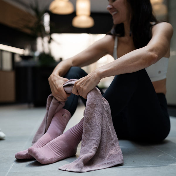 Bahé Yoga STUDIO DUET SOCK AND TOWEL COMBO