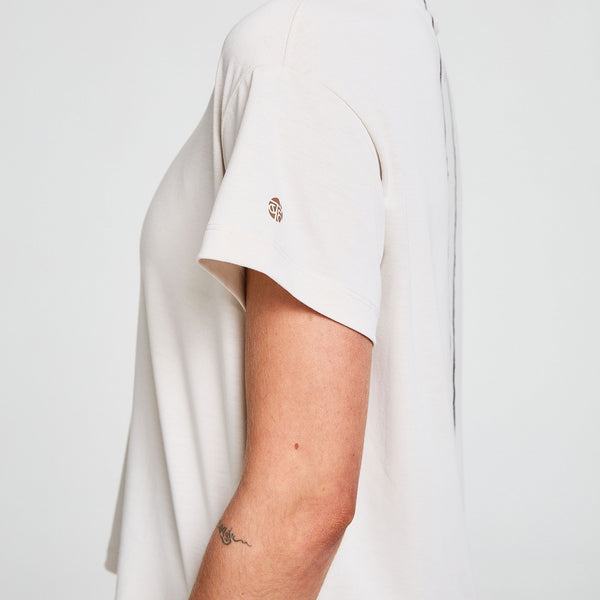 Bahé Yoga ZEPHYR EVERYDAY CREW NECK TEE COCONUT