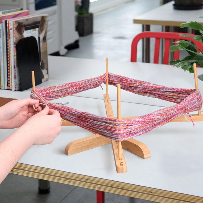 Bamboomn Amish Style Yarn Swift