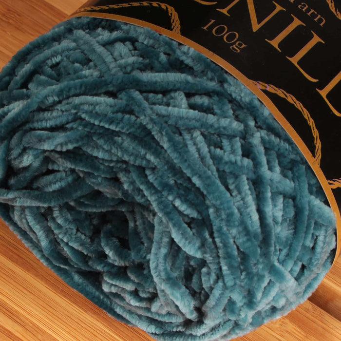 Bamboomn Chenille Yarn: Cake Packs