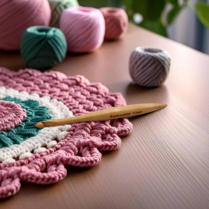 Bamboomn Ergonomic Bamboo Crochet Hook