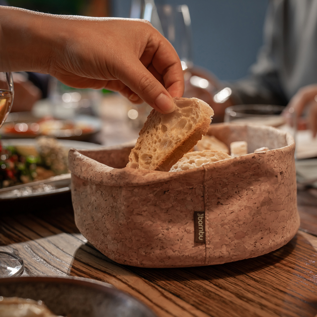 Bambu 'Adjust-A-Bowl' Cork Fabric Bowl Medium