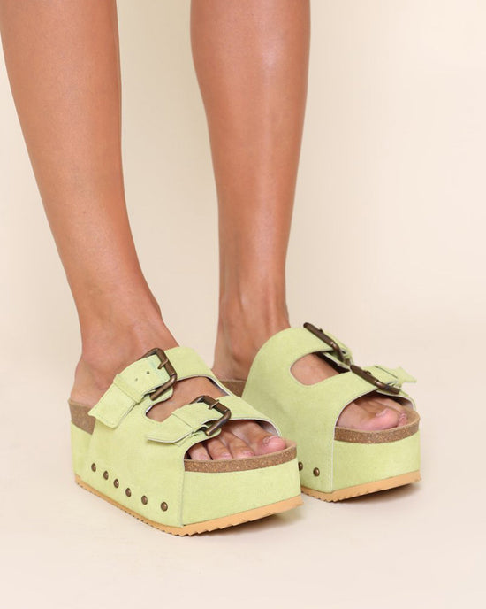 Ban Do Cooper-2 Suede Platform Slide - Pistachio