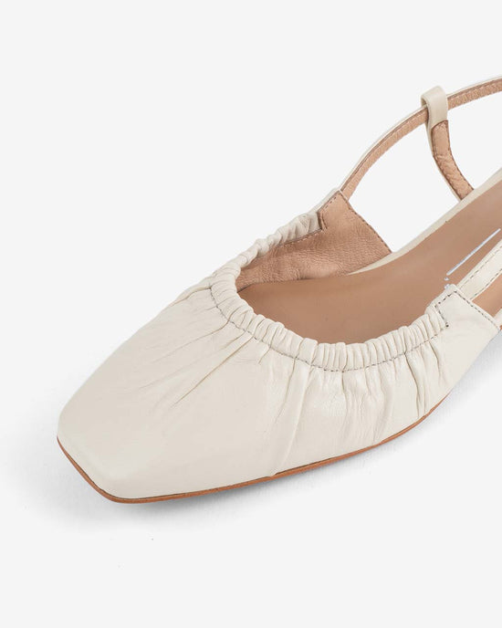Ban Do Daff Sling Back Shoe - Creme