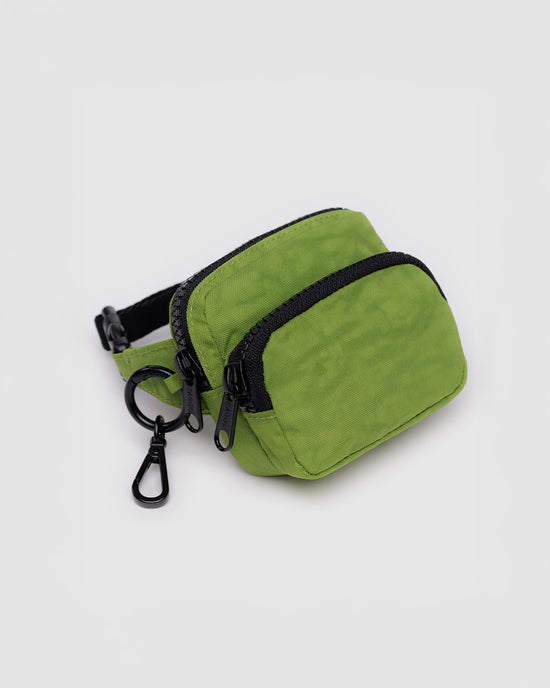 ban do Fanny Pack Charm - Green Juice