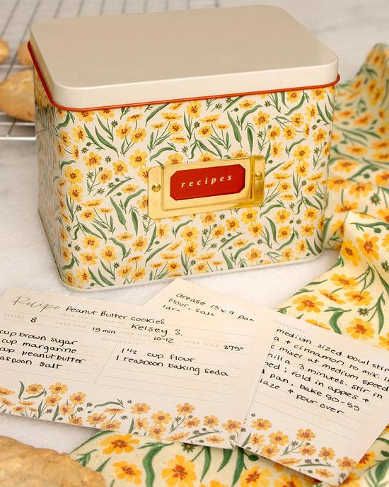 ban do Goldenmane Tin Recipe Box