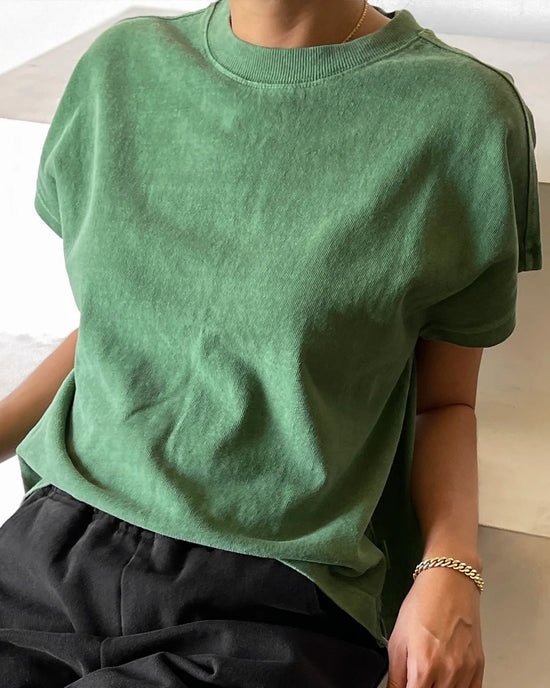 ban do Jeanne Tee - Basil