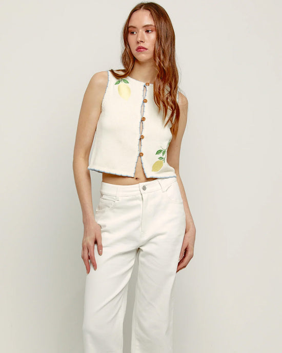 ban do Lemon Embroidered Knit Vest