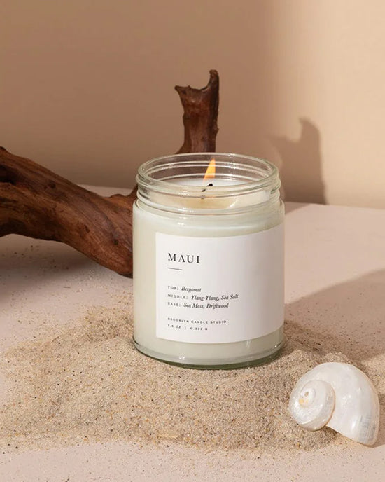 ban do Maui Jar Candle