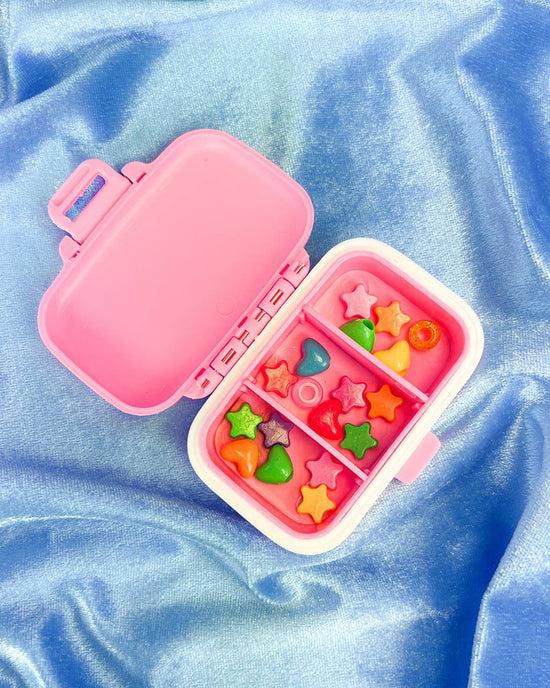 Ban Do My Tummy Hurts Pill Case