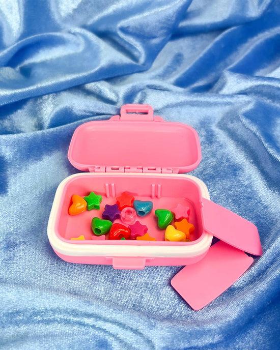 Ban Do My Tummy Hurts Pill Case