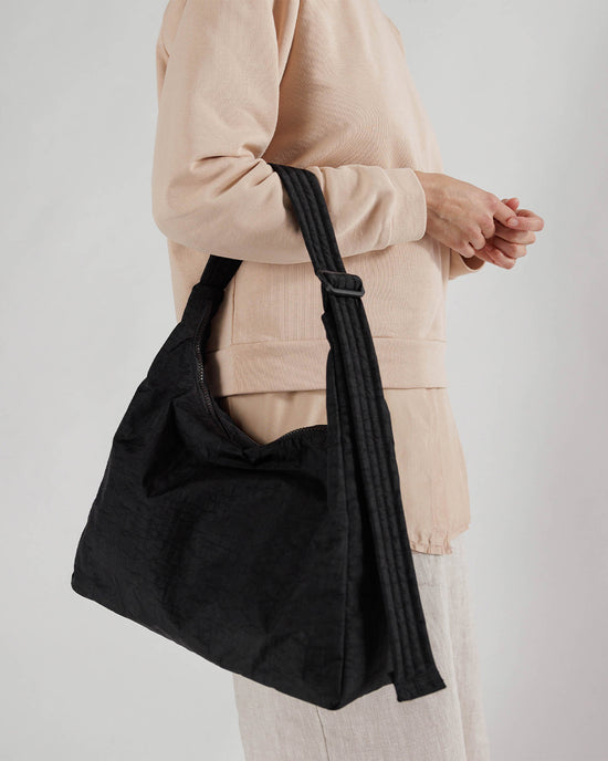 Ban Do Nylon Shoulder Bag - Black