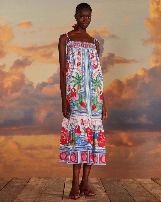 ban do Off-White Flowers Beach Maxi Dress