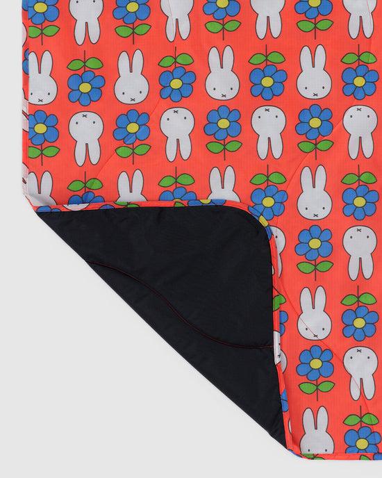 Ban Do Puffy Picnic Blanket - Flower Miffy