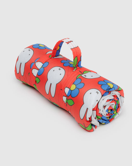 ban do Puffy Picnic Blanket - Flower Miffy