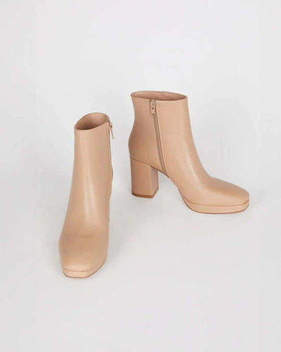 ban do Rachel Heeled Boot - Clay