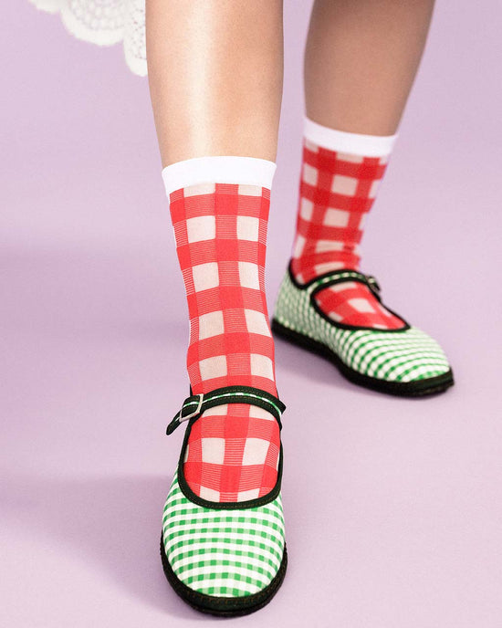 ban do Shirley Sheer Crew Socks - Red