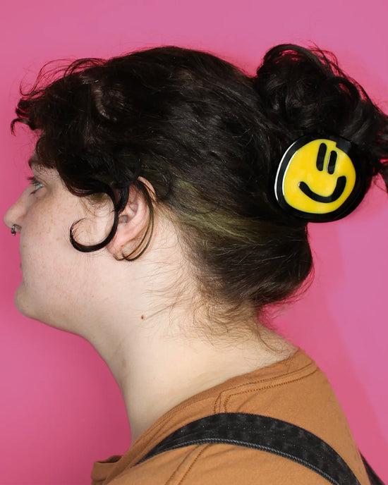 ban do Smiley Hair Claw