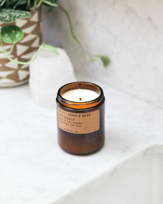 ban do Standard Candle - Amber & Moss