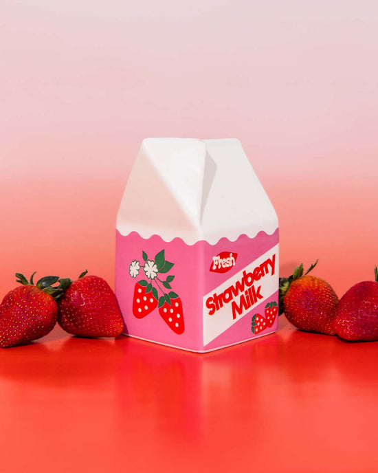 Ban Do Strawberry Milk Vase