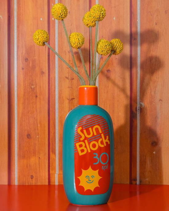 Ban Do Sunblock Ceramic Vase