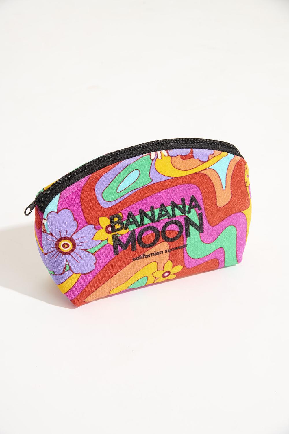 Banana Moon CLUTCH BAG Red GRAPHITE SUNRAMA