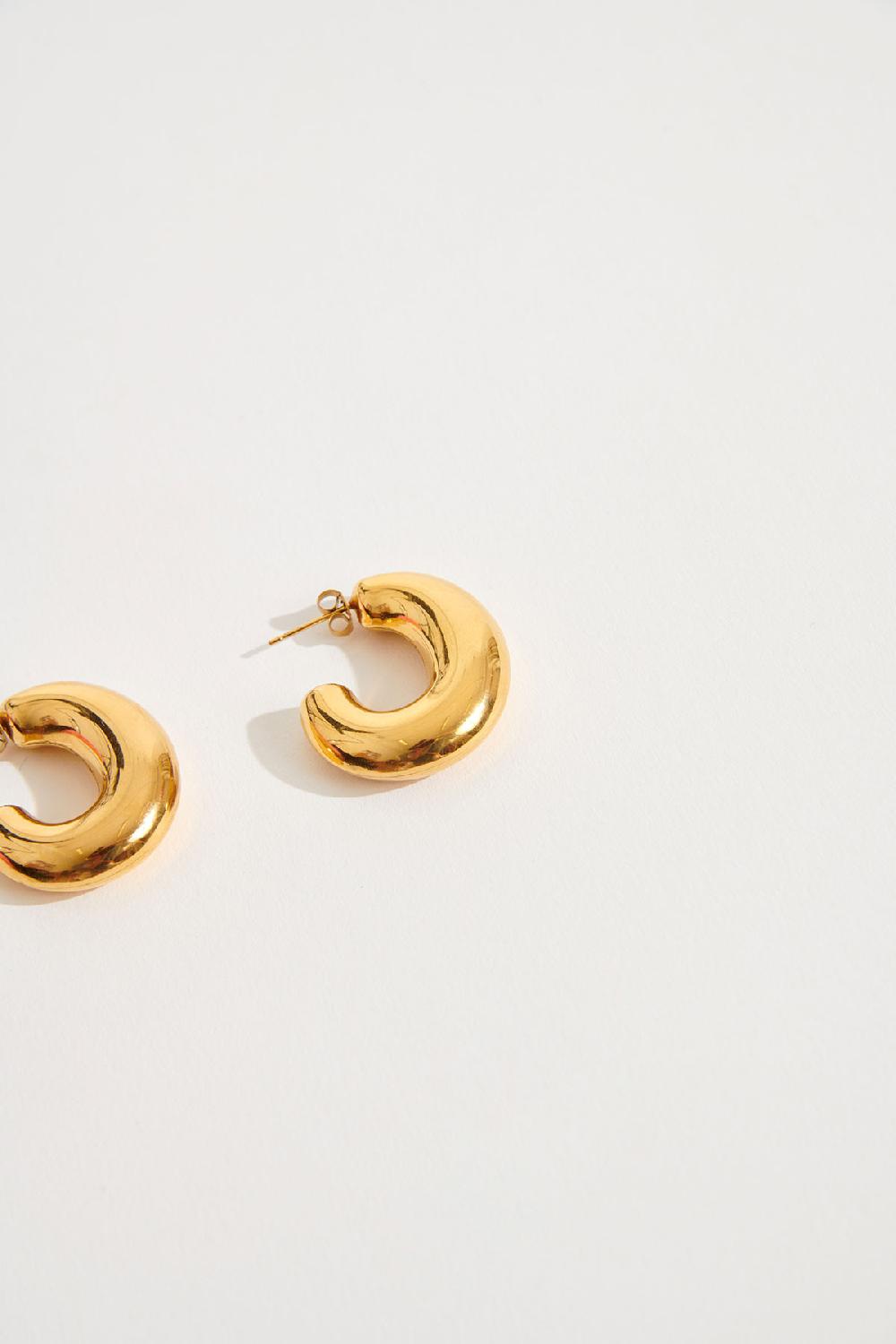 Banana Moon Earrings Gold EARRINGS SHASHI