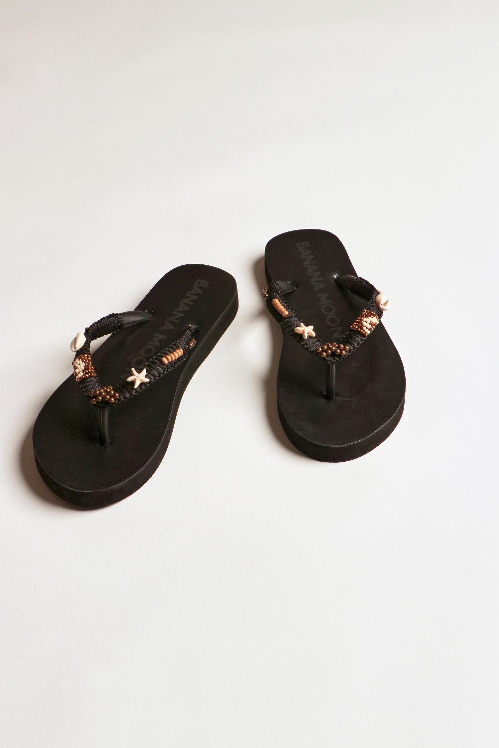 Banana Moon Flip-Flops Black LUCEROS TAHUATA