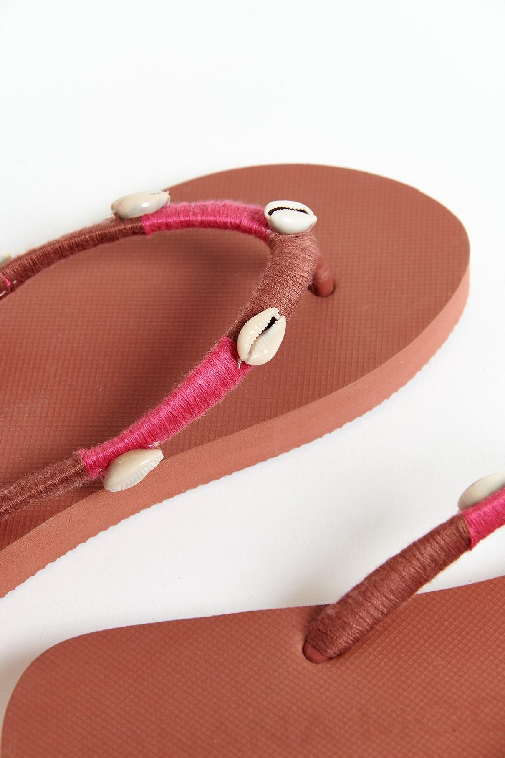Banana Moon Flip-Flops Brown NILULU SEASIDE