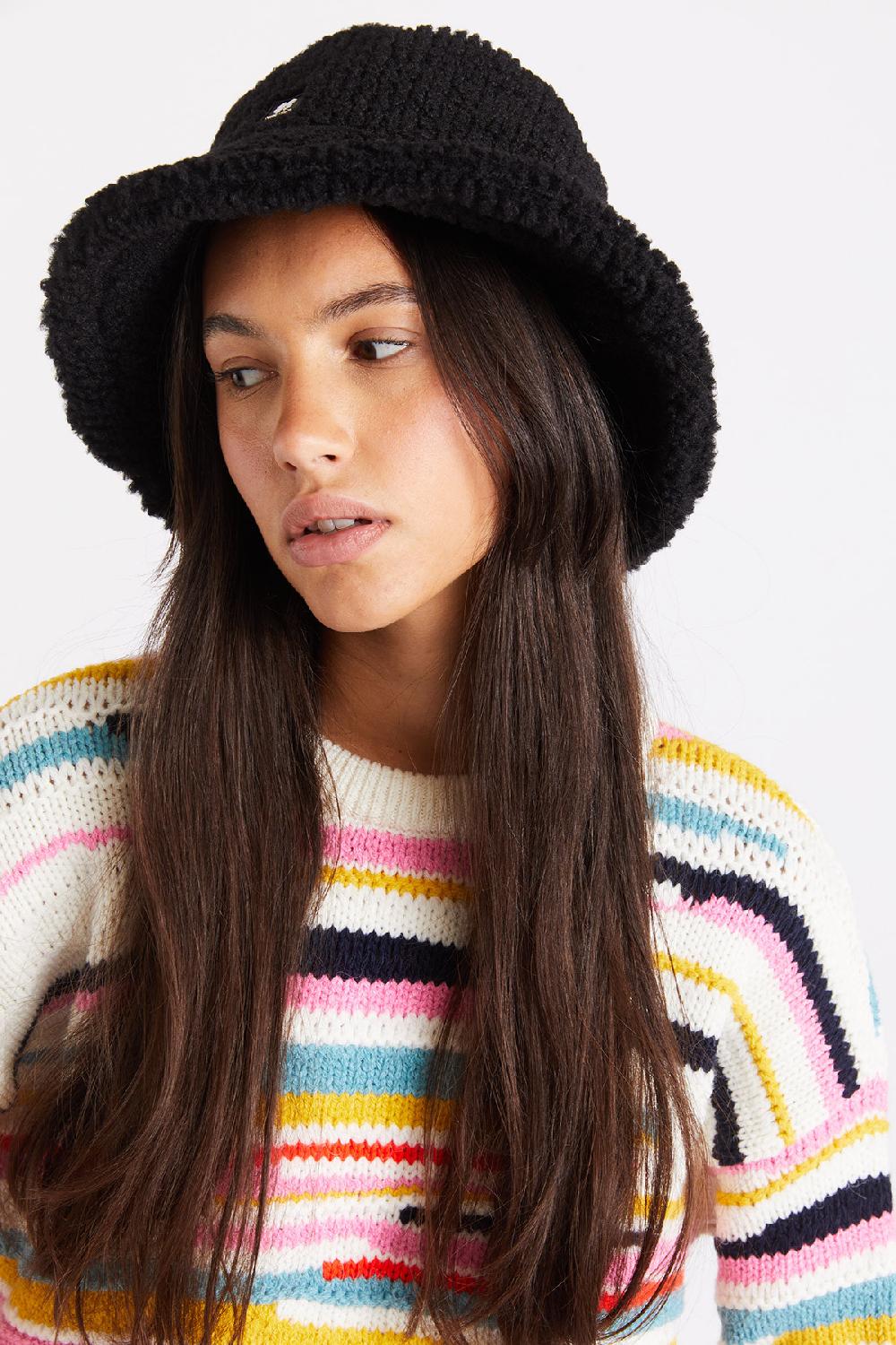 Banana Moon HAT Black MOONBOW MALAQUIAS