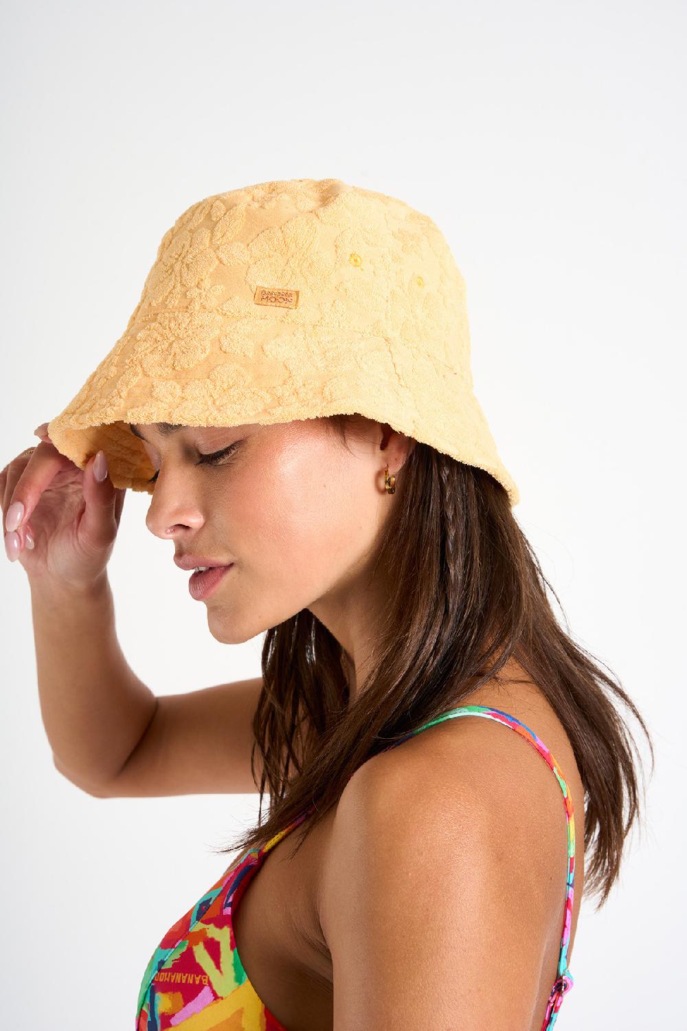 Banana Moon HAT Orange BRADISS BACISUN