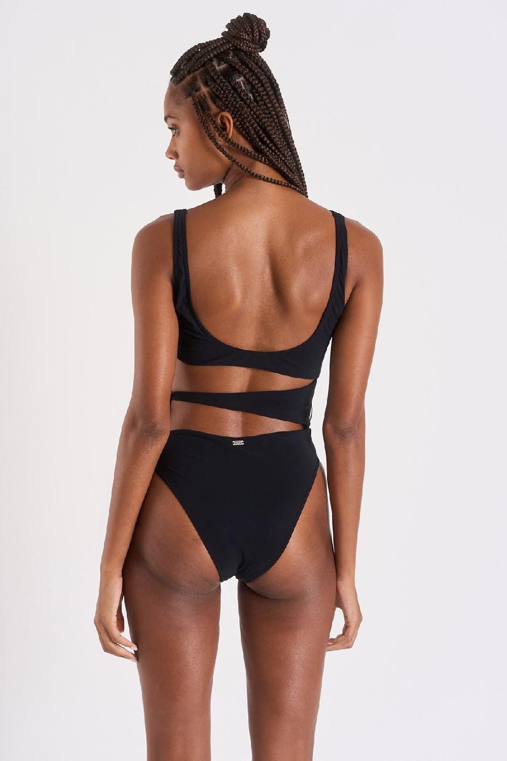 Banana Moon ONE PIECE Black TREASURE BLACK