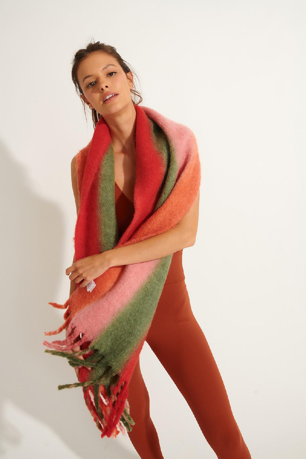 banana moon Scarfs Red FELLOWS TRESCOT